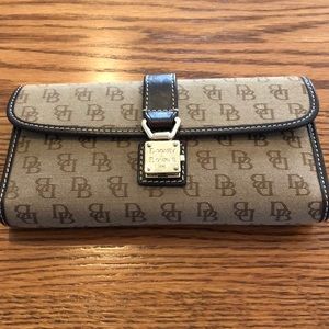 Dooney and Bourke Checkbook Wallet